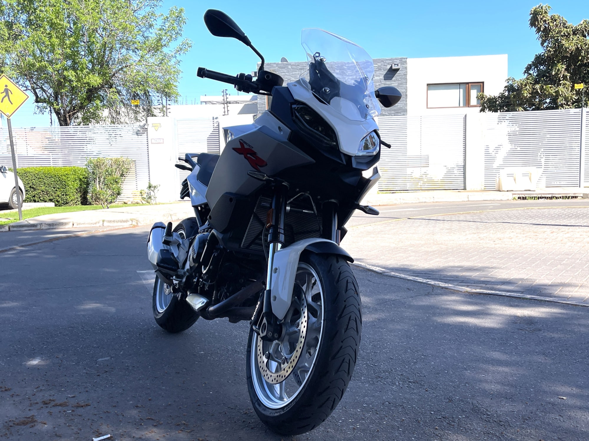 BMW F 900 XR FULL 2023