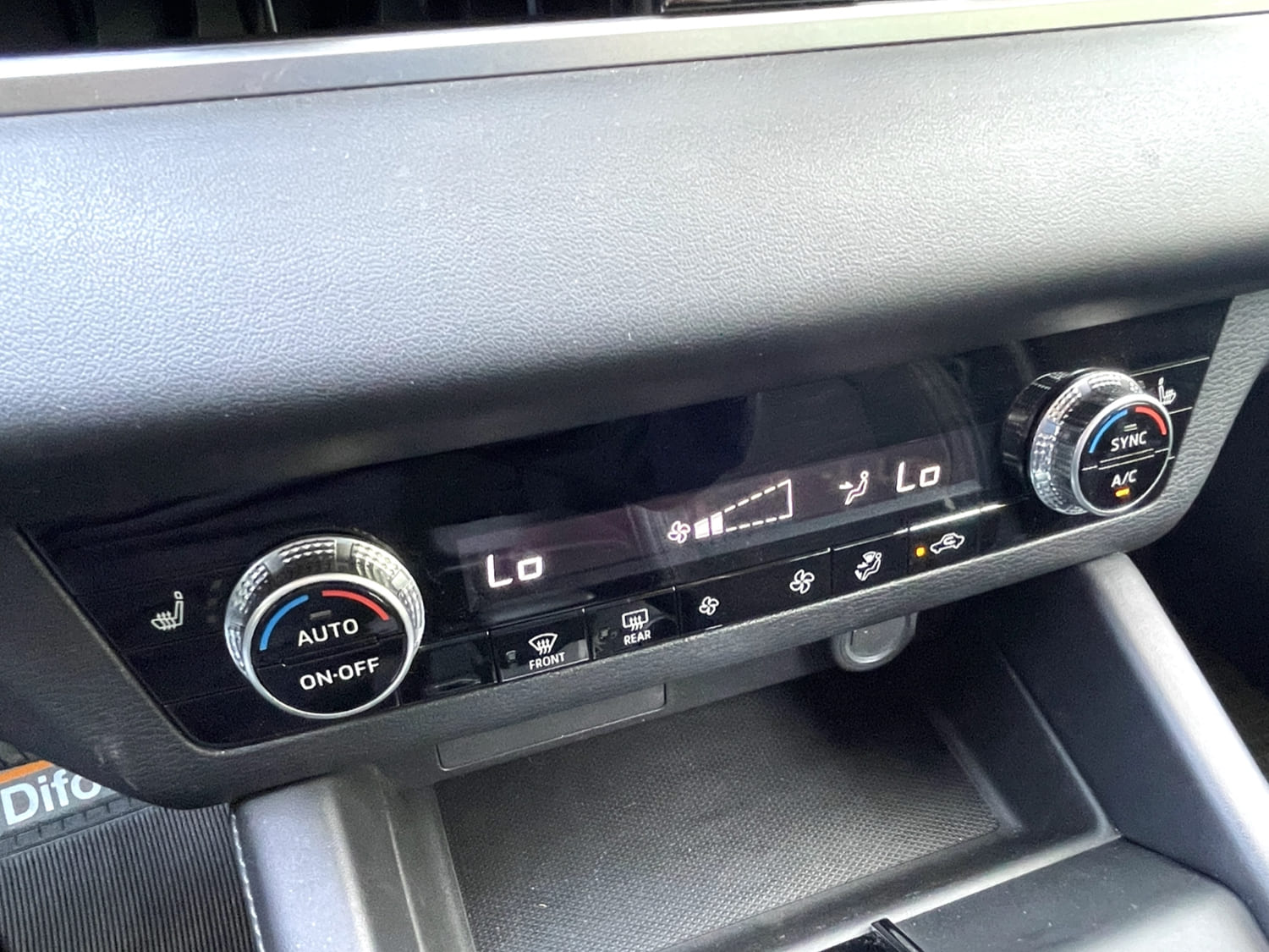 Mitsubishi Outlander GLS 4×4 2023