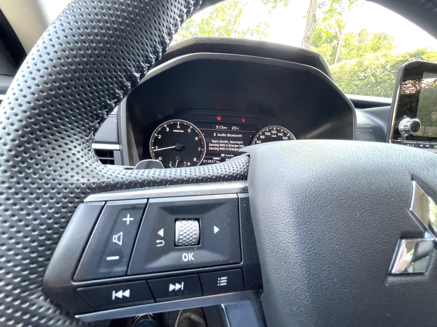 Mitsubishi Outlander GLS 4×4 2023