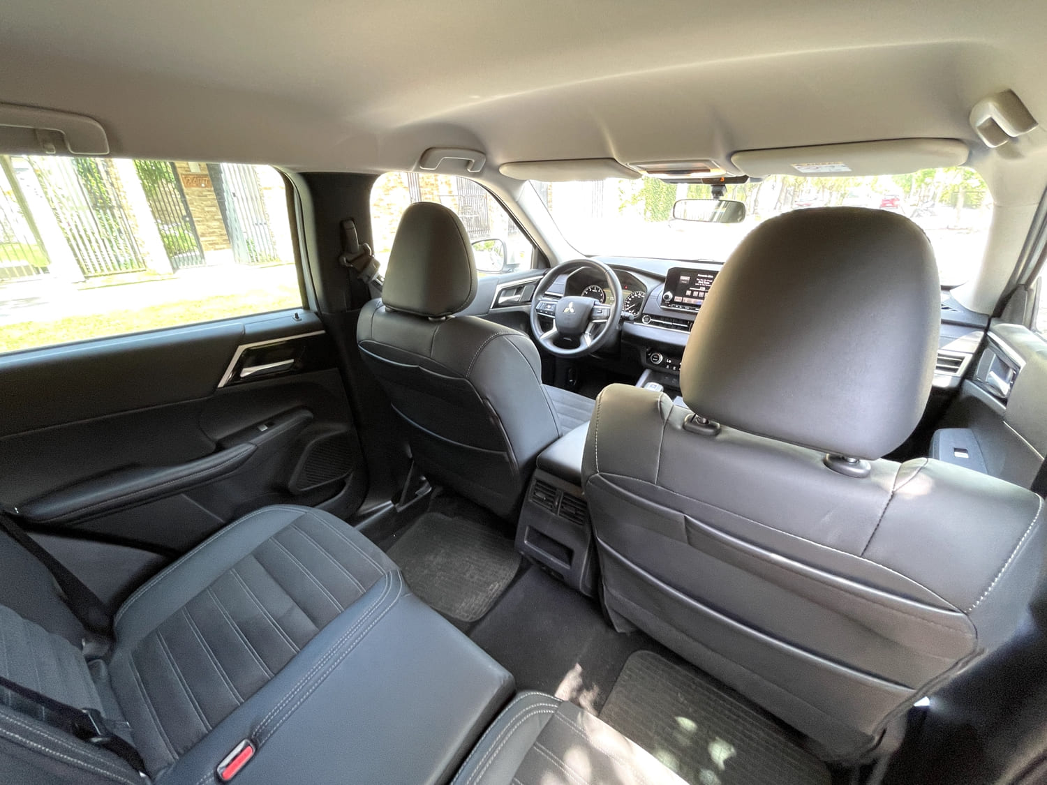 Mitsubishi Outlander GLS 4×4 2023