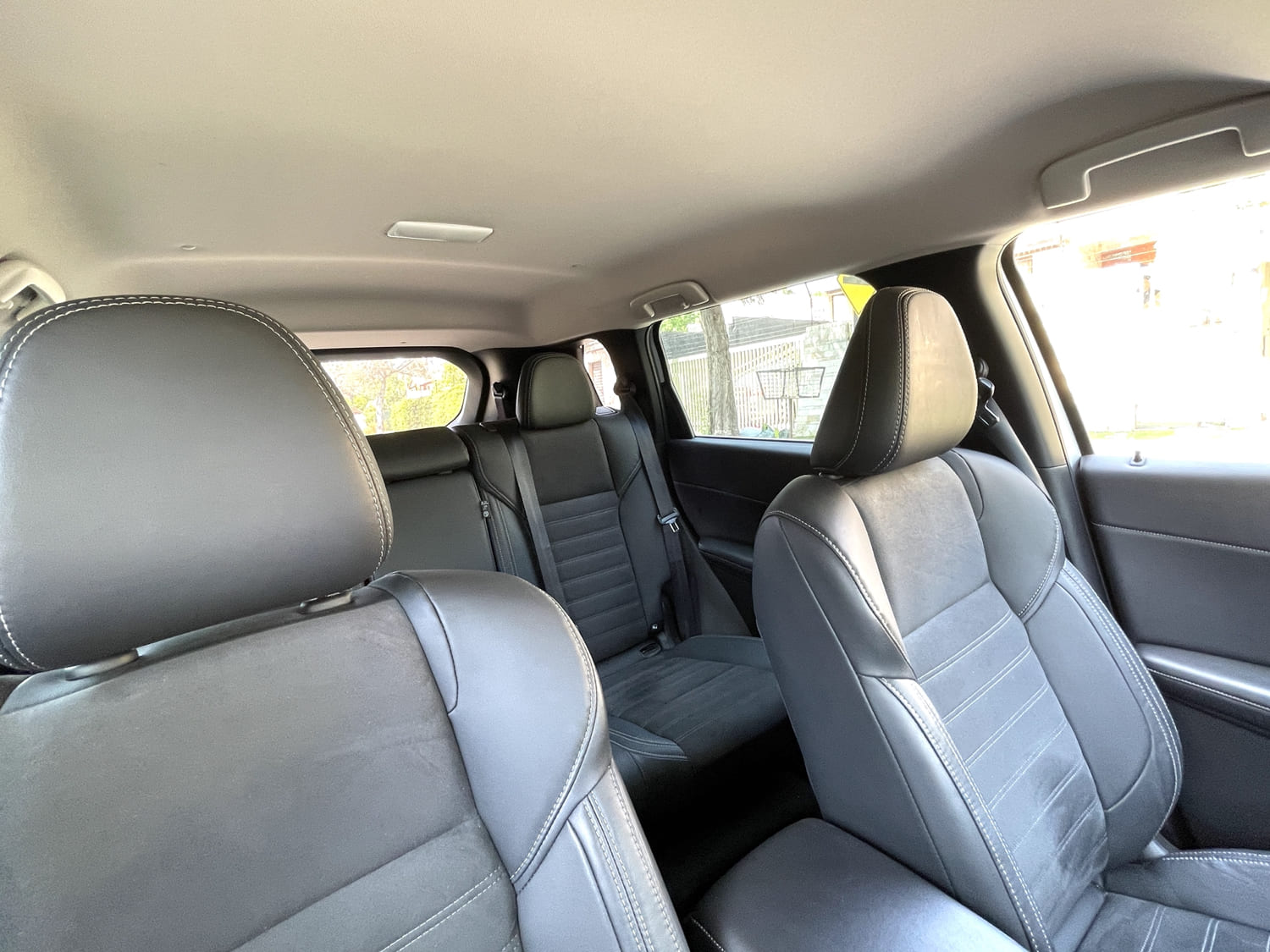 Mitsubishi Outlander GLS 4×4 2023