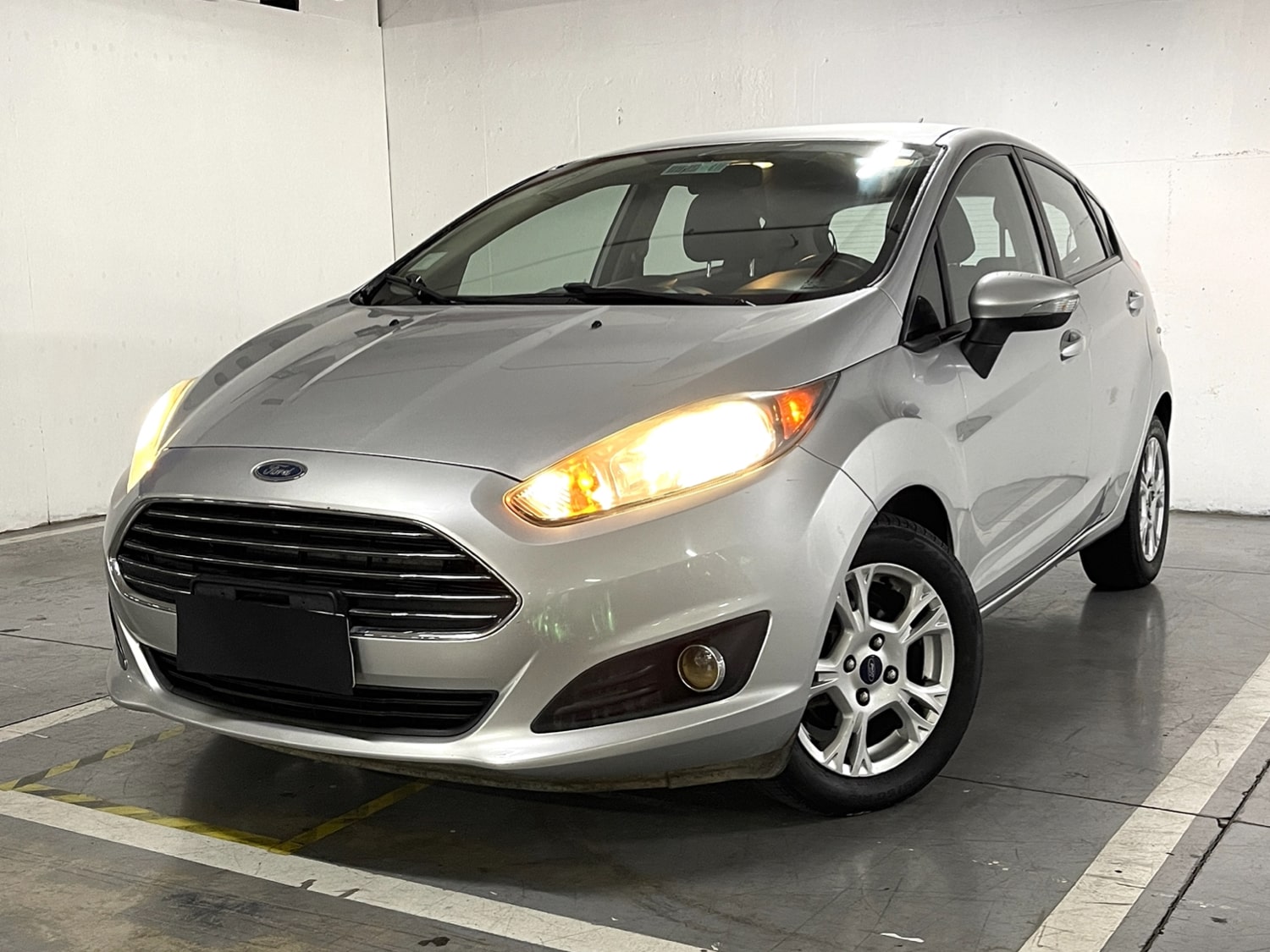 Ford Fiesta SE Hatchback 1.6 2015