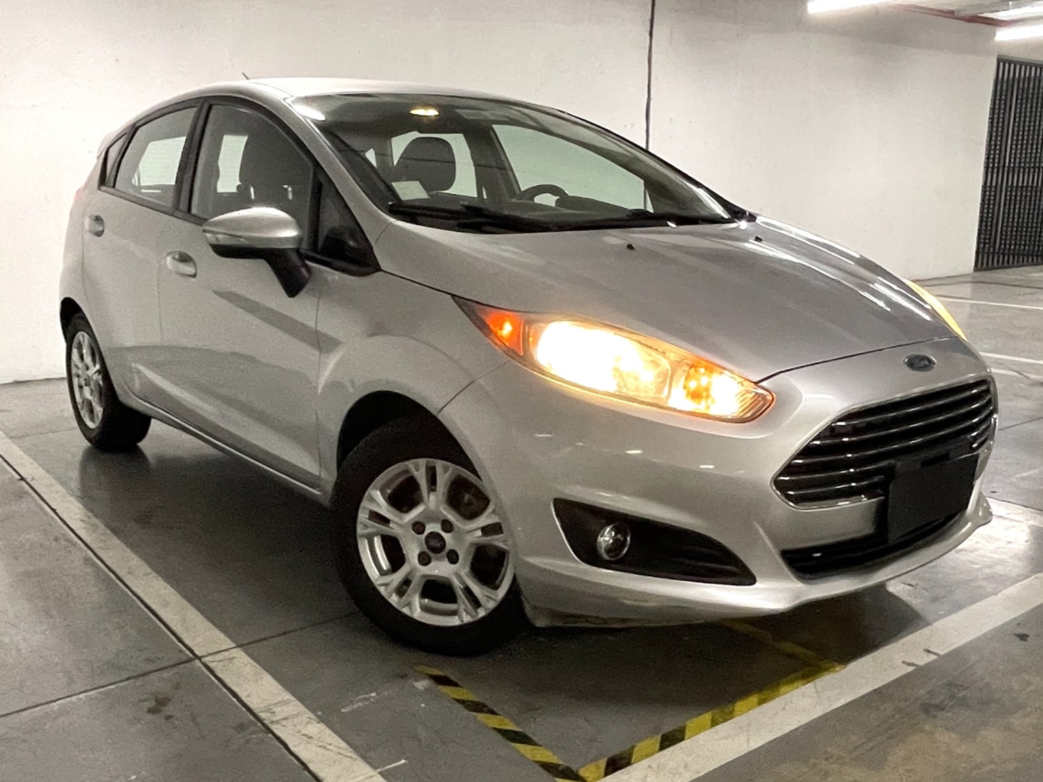 Ford Fiesta SE Hatchback 1.6 2015