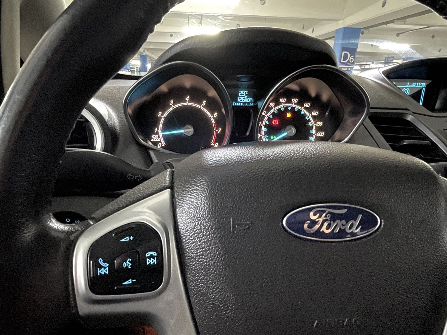 Ford Fiesta SE Hatchback 1.6 2015