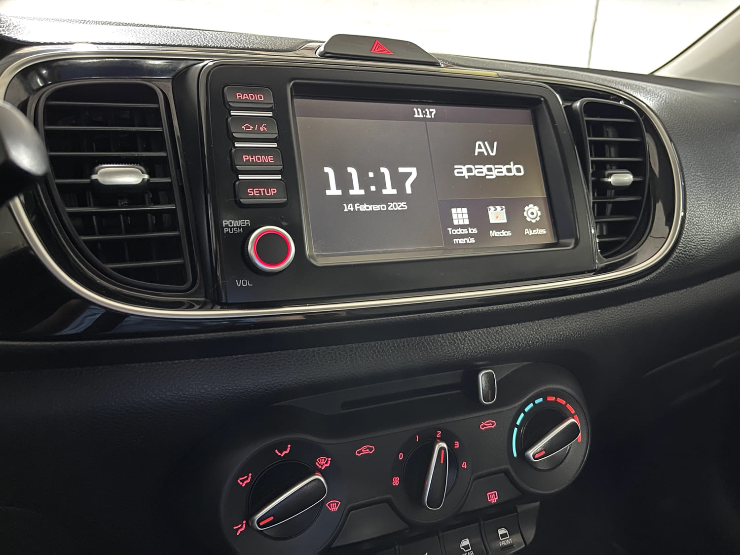 Kia Soluto 1.4 LX MT 2022