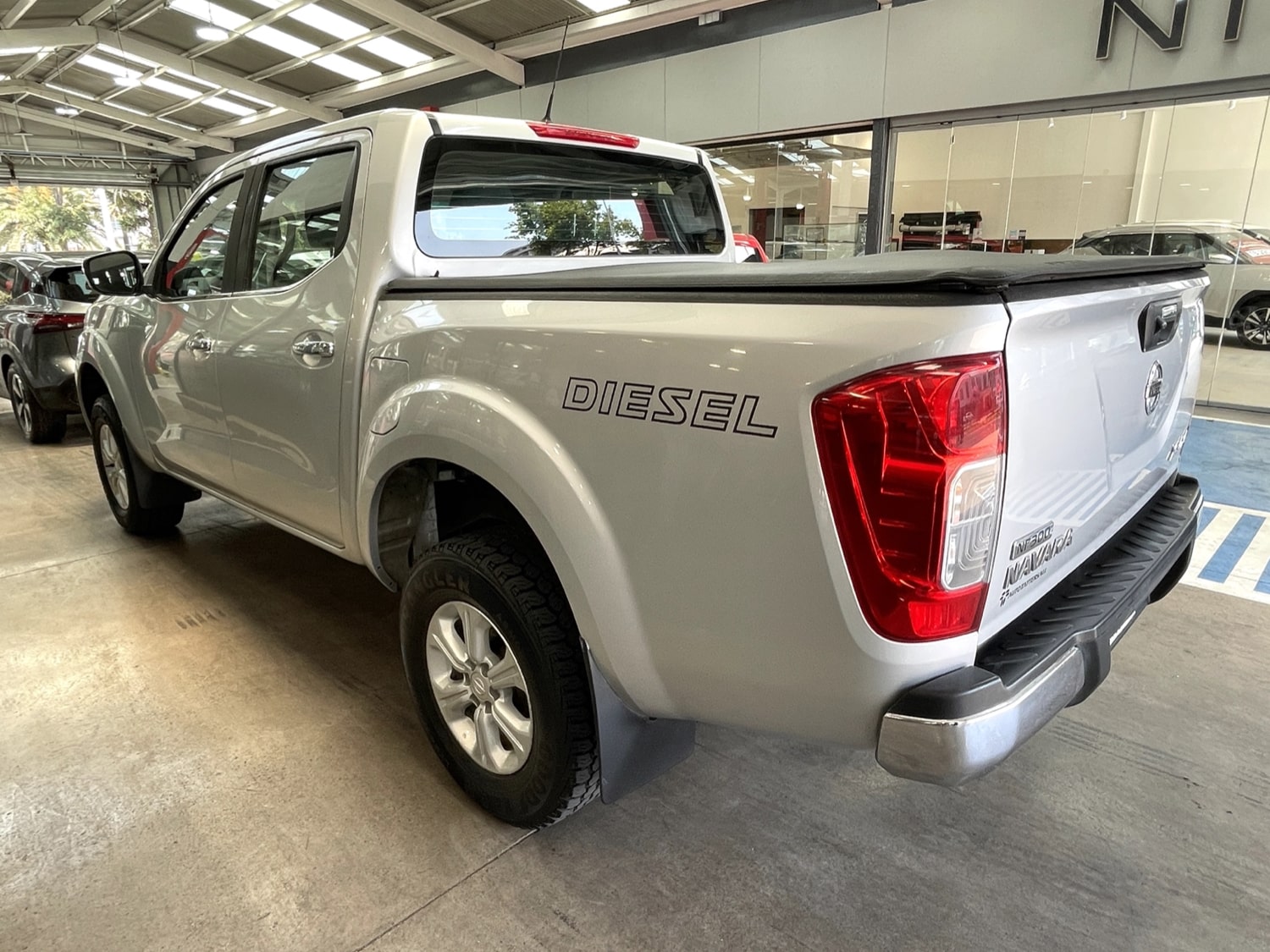 Nissan NP300 Navara XE 2.3 Diesel 4×4 2021