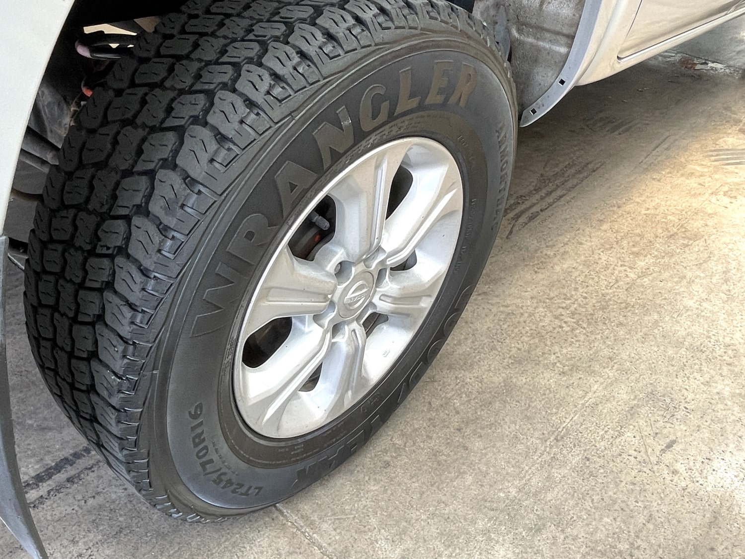 Nissan NP300 Navara XE 2.3 Diesel 4×4 2021