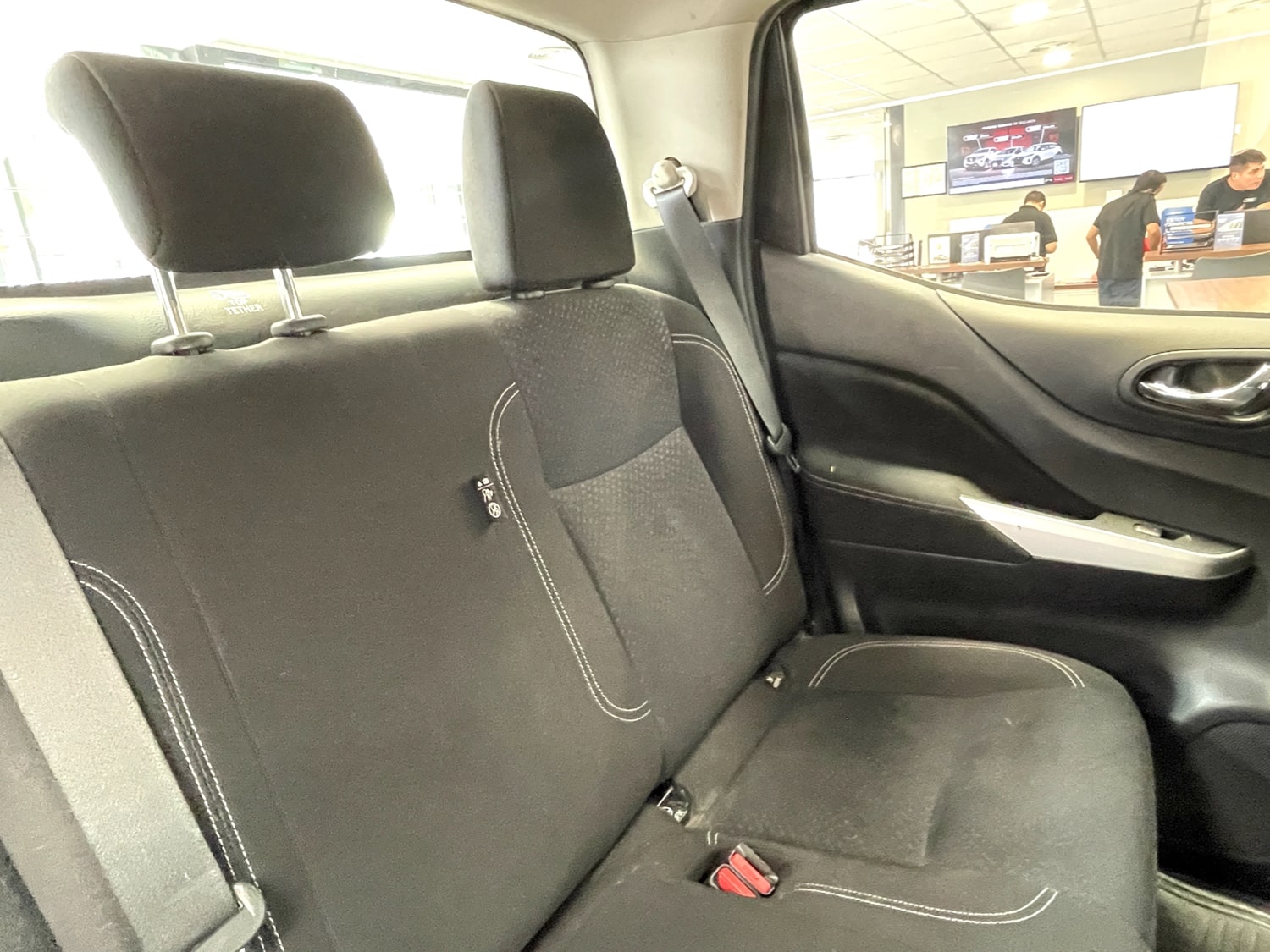 Nissan NP300 Navara XE 2.3 Diesel 4×4 2021