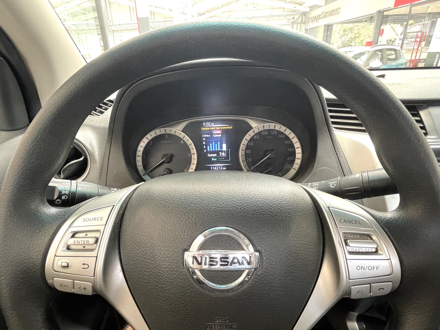 Nissan NP300 Navara XE 2.3 Diesel 4×4 2021