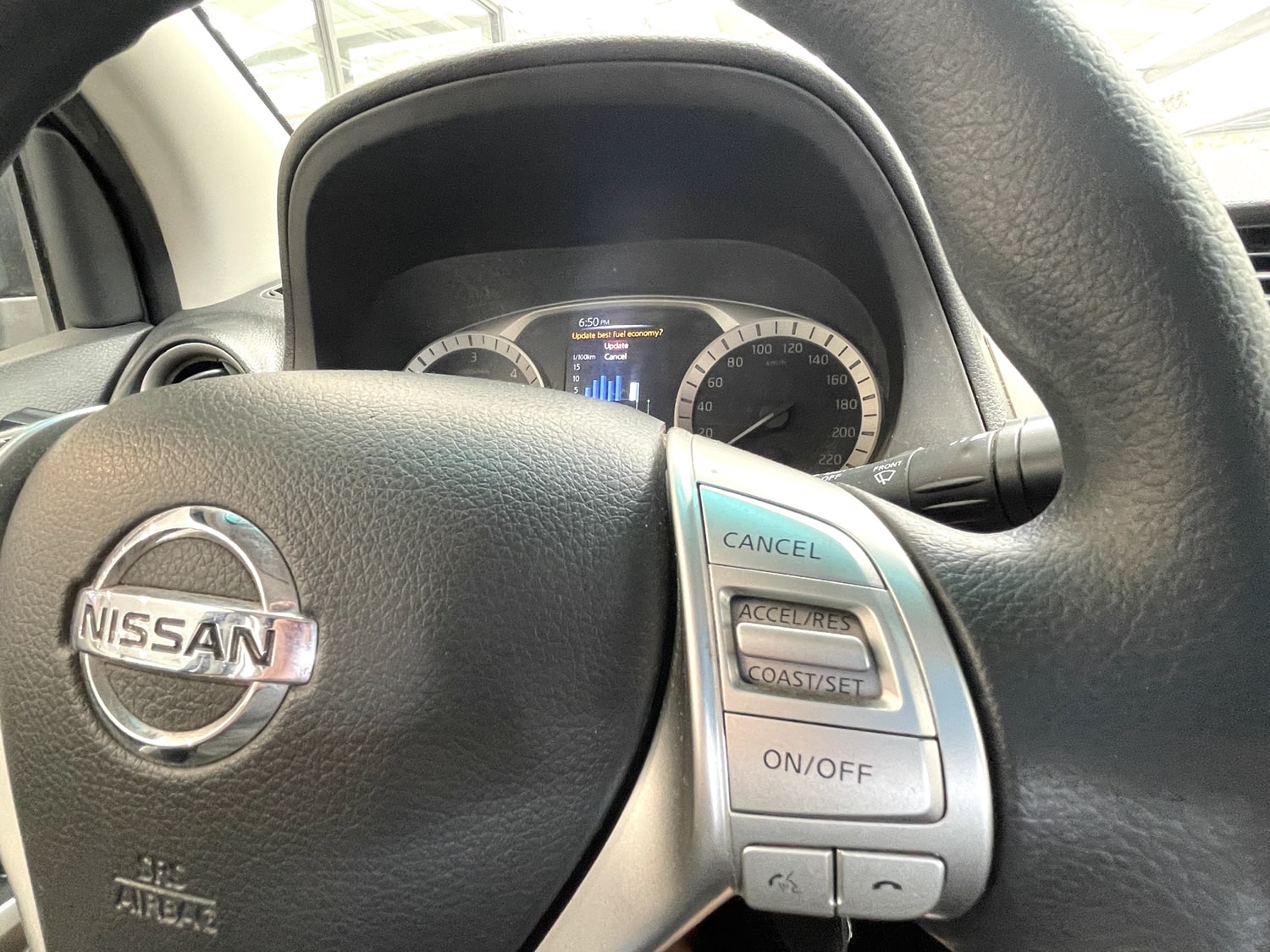 Nissan NP300 Navara XE 2.3 Diesel 4×4 2021