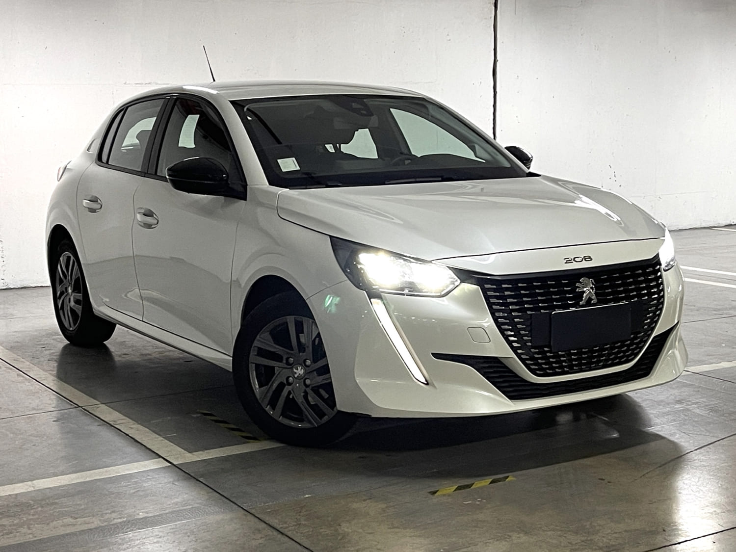Peugeot 208 HDI 100 Diesel 2022