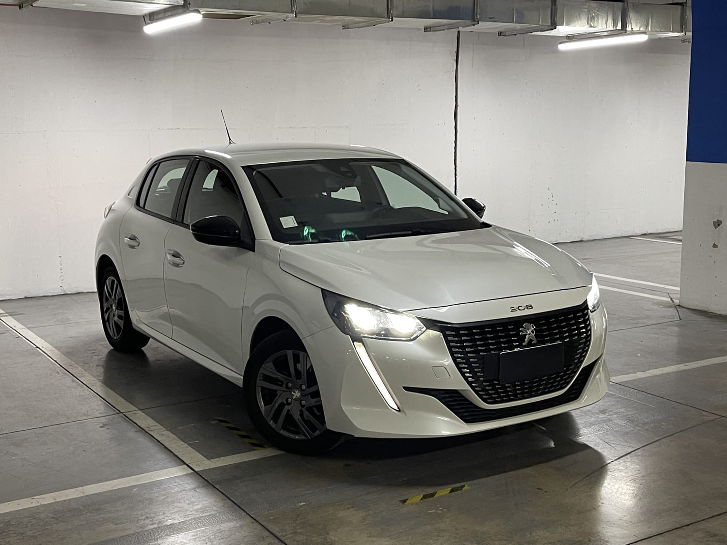 Peugeot 208 HDI 100 Diesel 2022