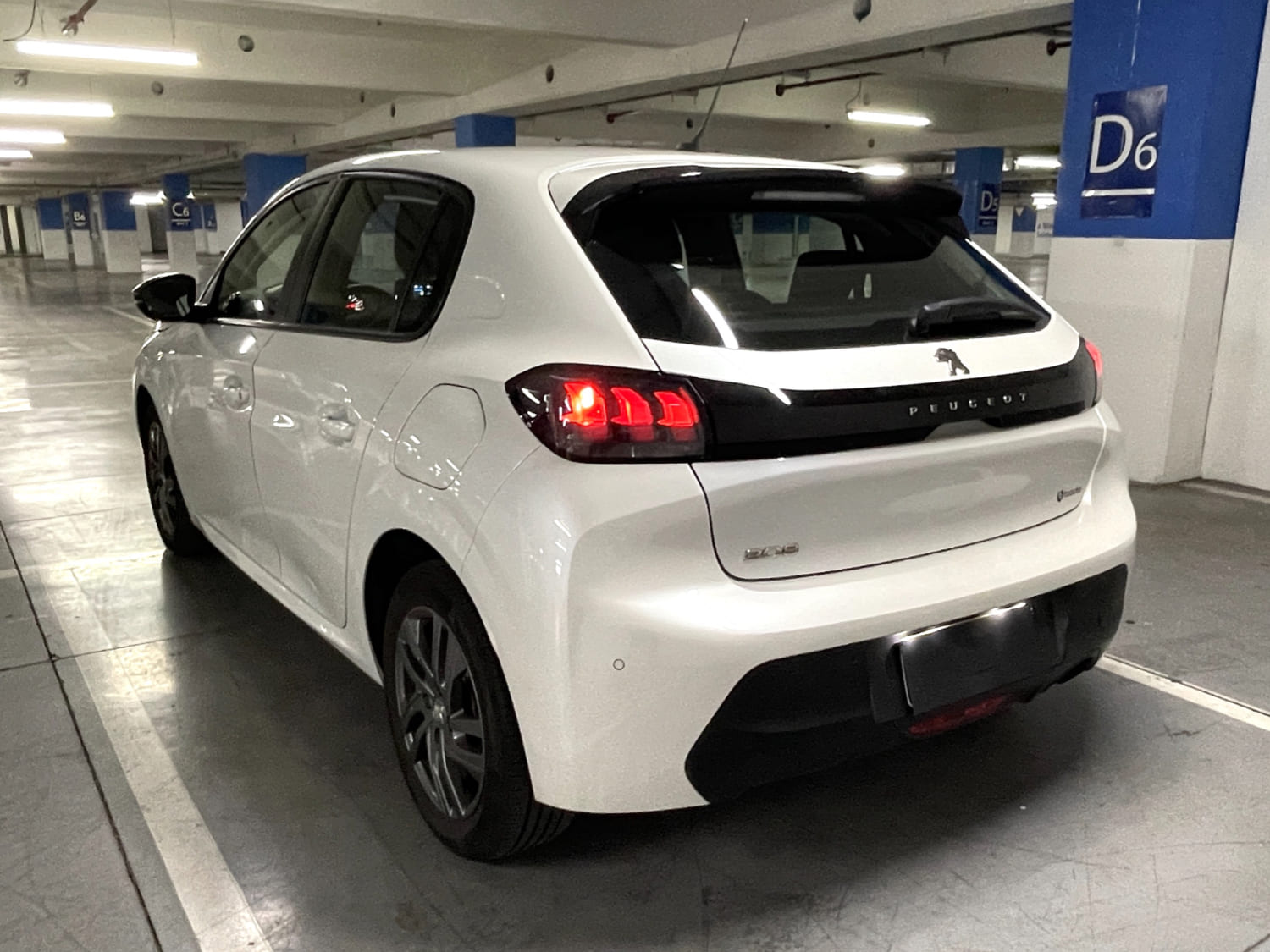 Peugeot 208 HDI 100 Diesel 2022