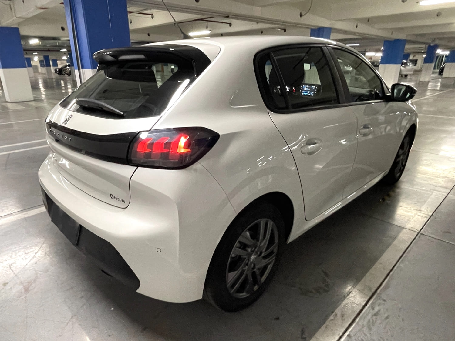 Peugeot 208 HDI 100 Diesel 2022