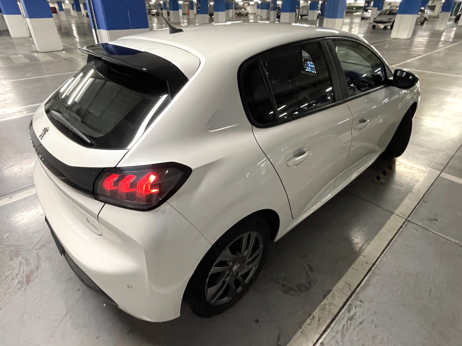 Peugeot 208 HDI 100 Diesel 2022