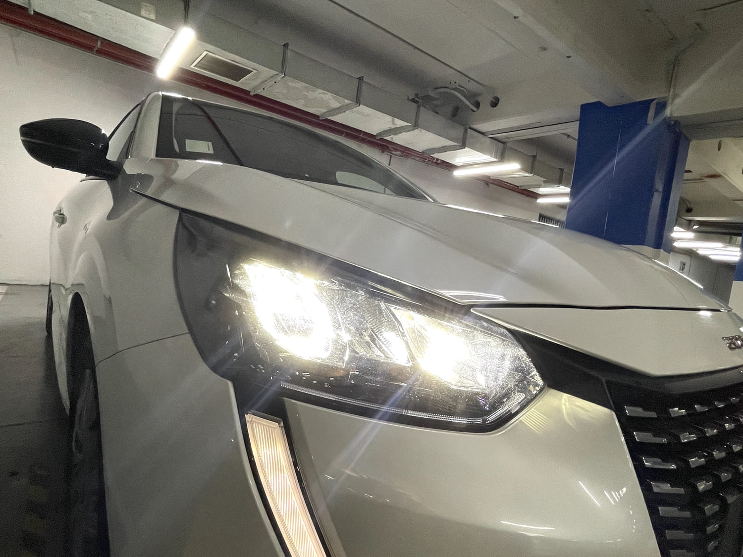 Peugeot 208 HDI 100 Diesel 2022