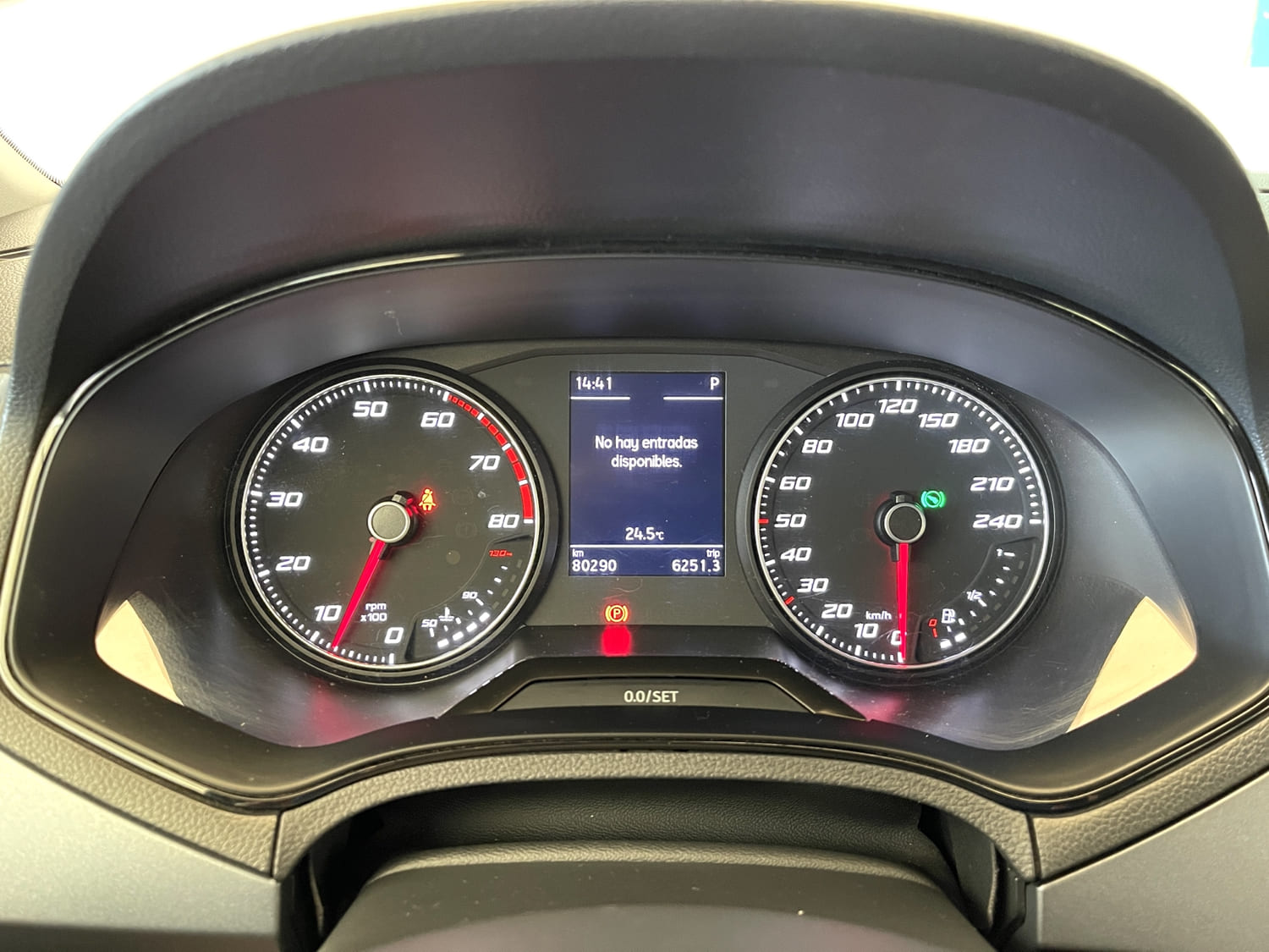SEAT Arona 1.6 AT 2021