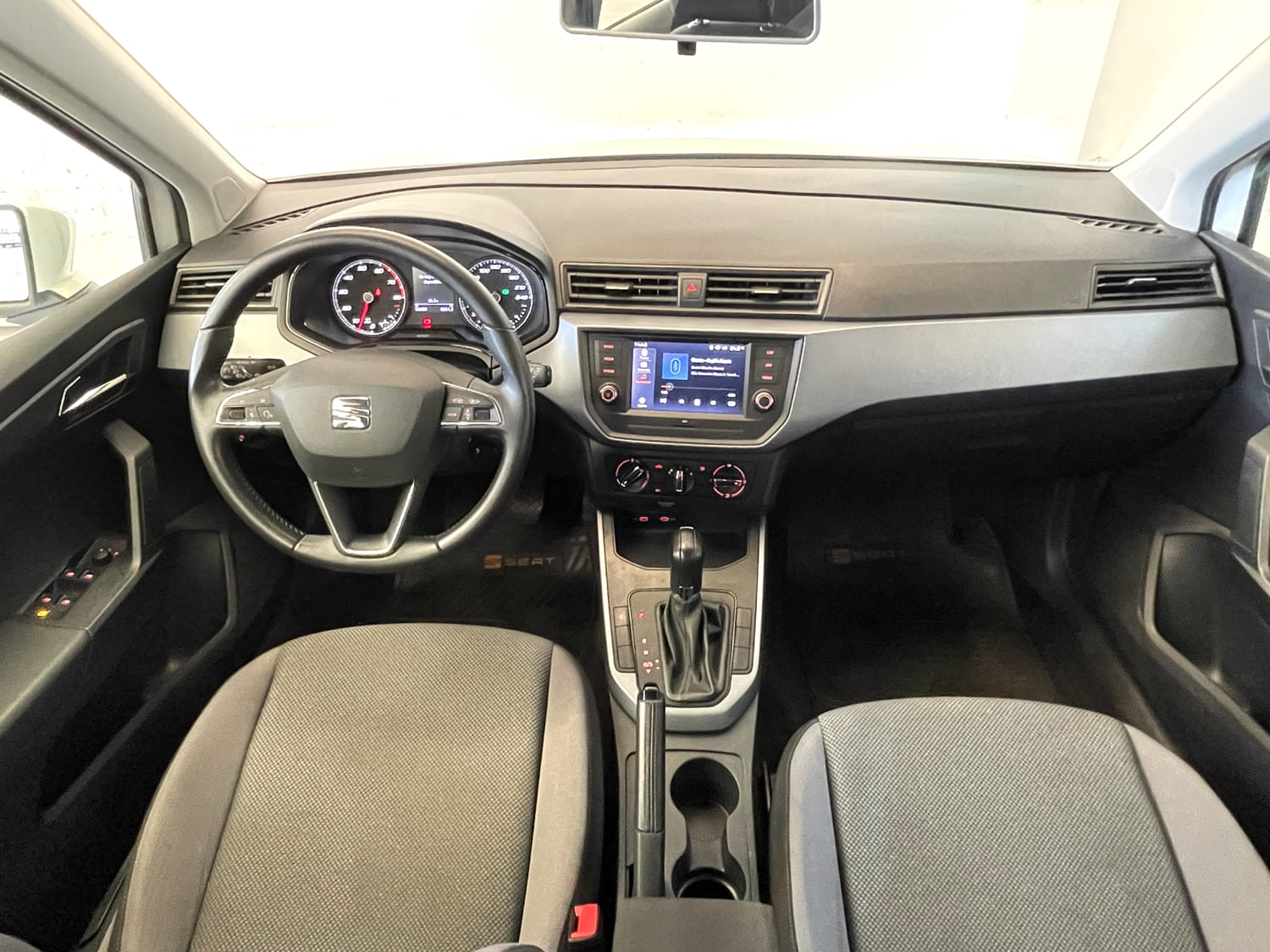 SEAT Arona 1.6 AT 2021