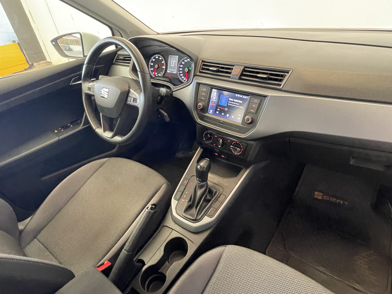 SEAT Arona 1.6 AT 2021