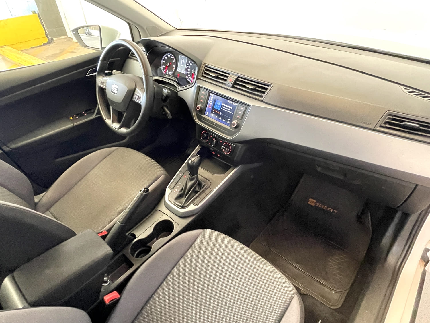 SEAT Arona 1.6 AT 2021