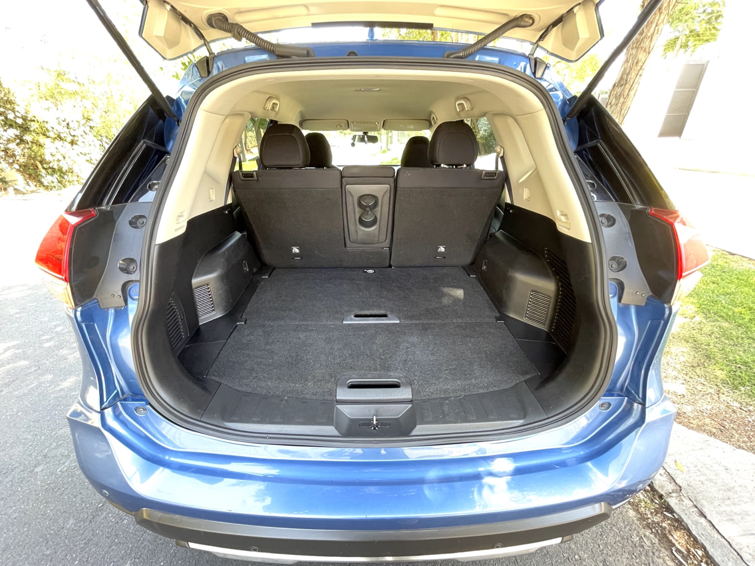 Nissan X-Trail 2.5 CVT Sense 5A 2022