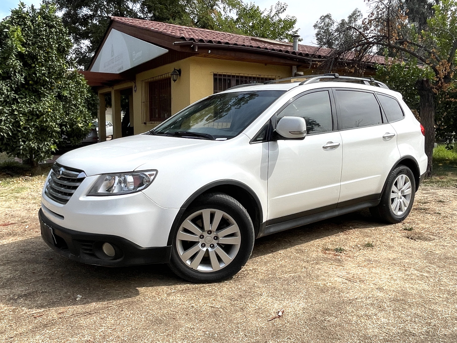 Subaru Tribeca Limited AWD 3.6R AT 2012