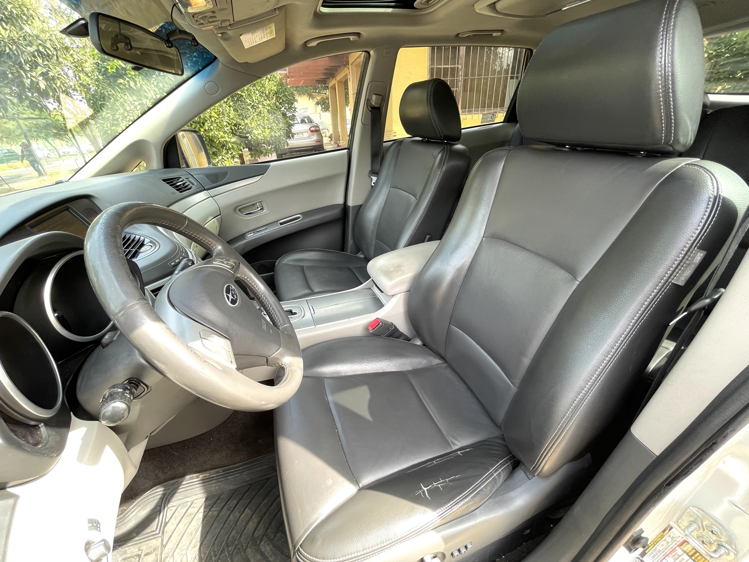 Subaru Tribeca Limited AWD 3.6R AT 2012